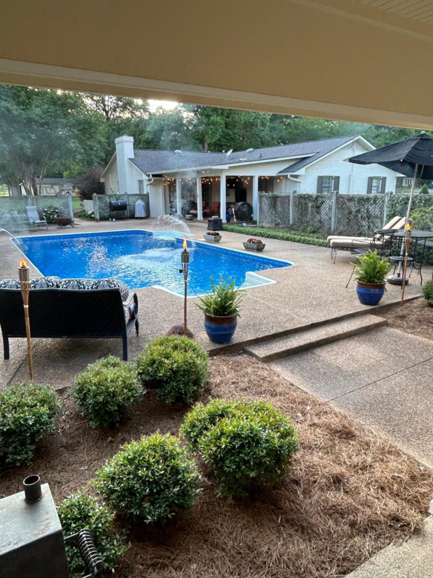 Hotel Pool House Clarksdale Exterior foto